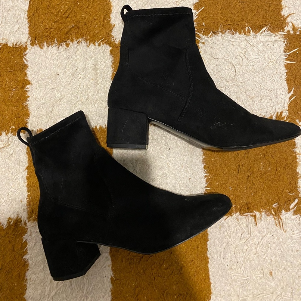 Aldo suede booties US 7.5